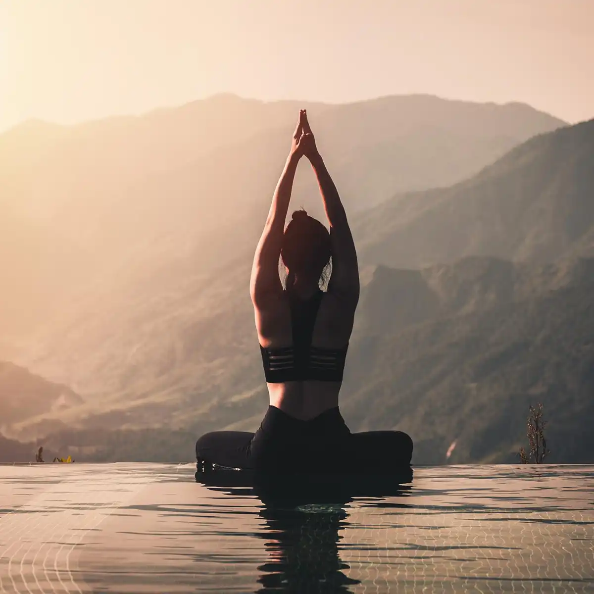 Giornata Internazionale dello Yoga: benessere, equilibrio e una pratica millenaria che conquista il mondo